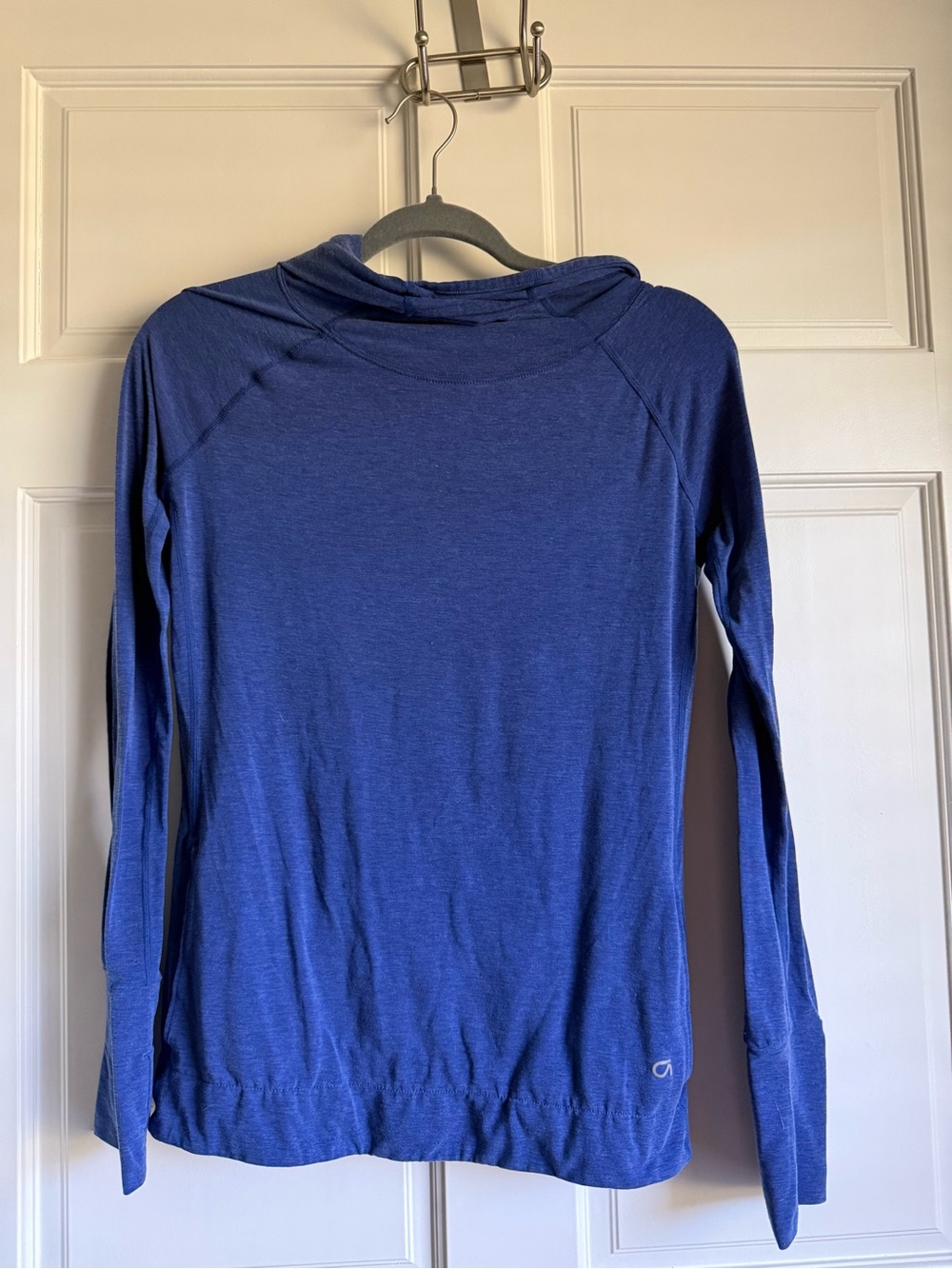 GAP Women's Blue Lightweight Long-Sleeve Hoodie
